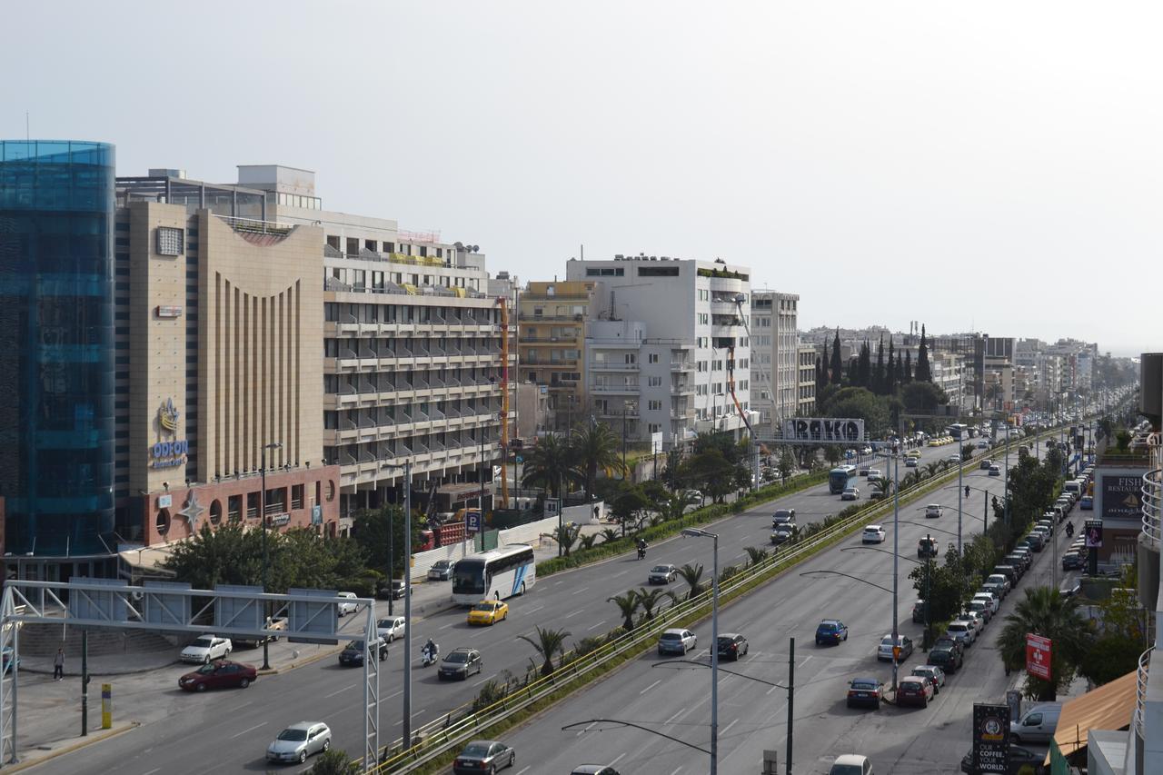 B4B Athens 365 Hotel Bagian luar foto