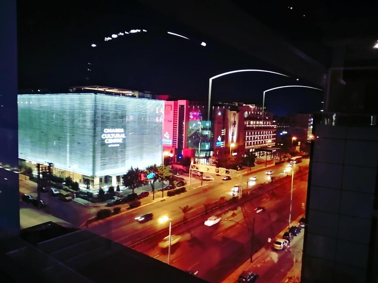 B4B Athens 365 Hotel Bagian luar foto