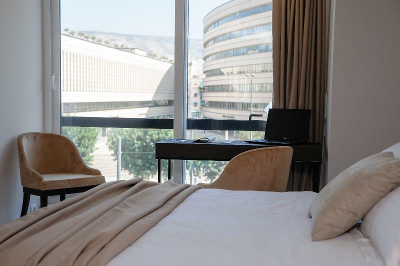 B4B Athens 365 Hotel Bagian luar foto