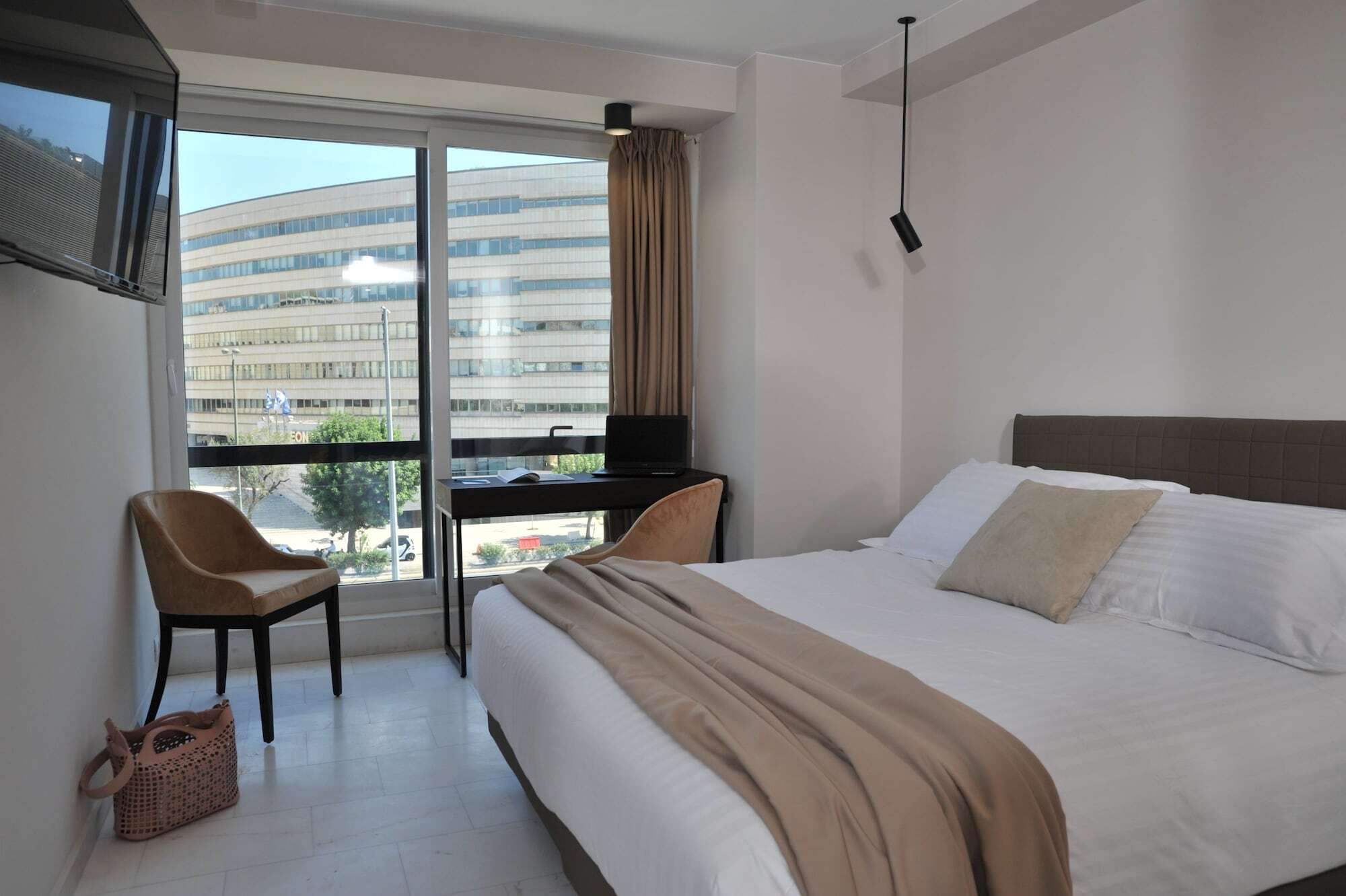 B4B Athens 365 Hotel Bagian luar foto